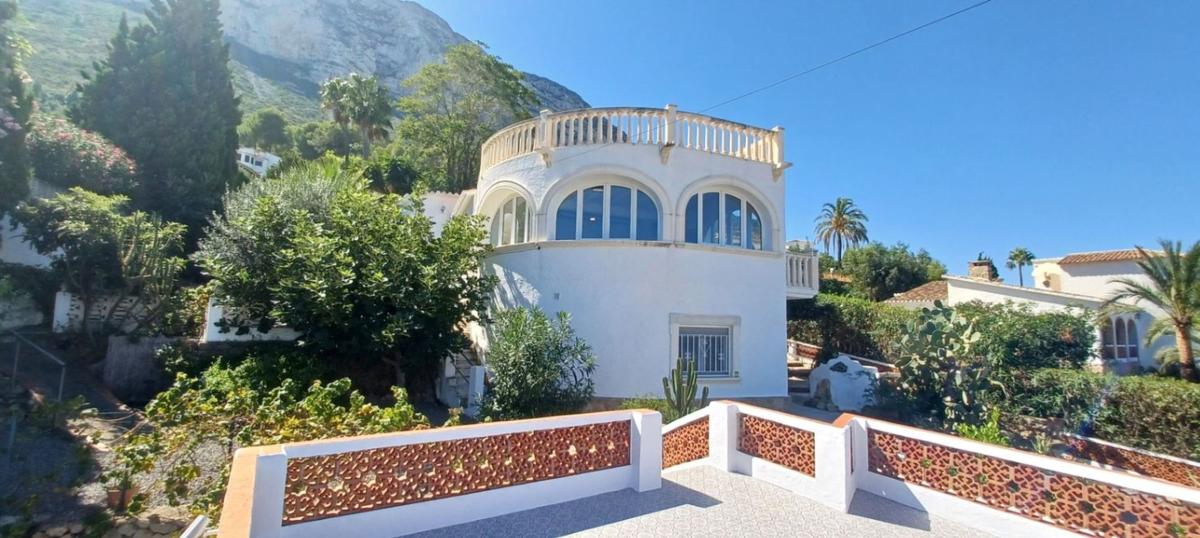 Продажа отдельного шале в  Casa o chalet en El Montgó, Denia, Дения photo 3