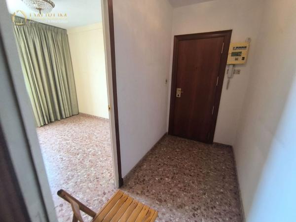Продажа квартиры на Piso en Avenida la Rambla, Centro, San Juan de Alicante, Сан-Хуан-де-Аликанте
thumbnail 2