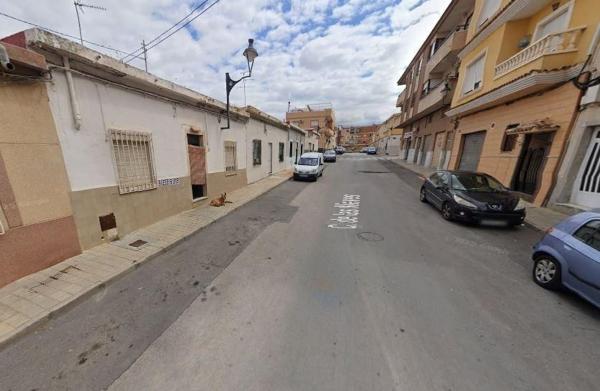 Sale of flat in Piso en Calle de las Nieves, 20, San Crispín - Huerta Nueva - Estación, Elda, Elda
 photo 2