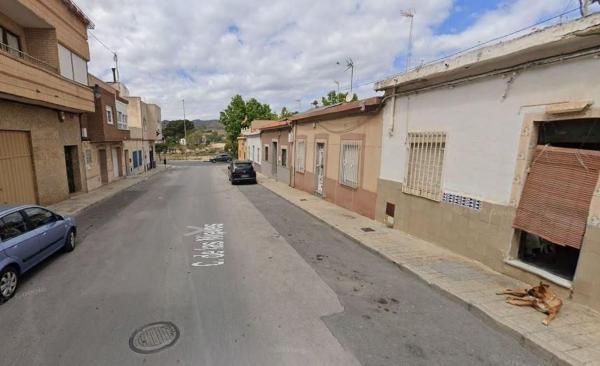 Sale of flat in Piso en Calle de las Nieves, 20, San Crispín - Huerta Nueva - Estación, Elda, Elda
 photo 3