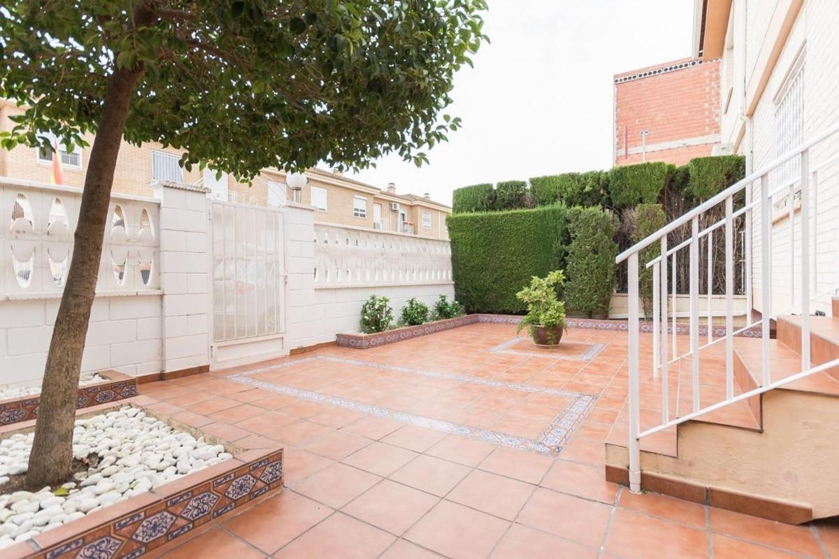 Properties for sale and rent in Spain photo 4