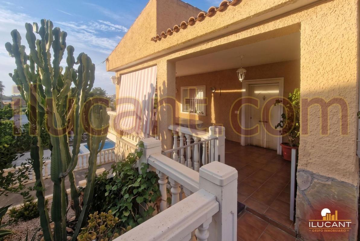 Properties for sale and rent in Spain photo 4