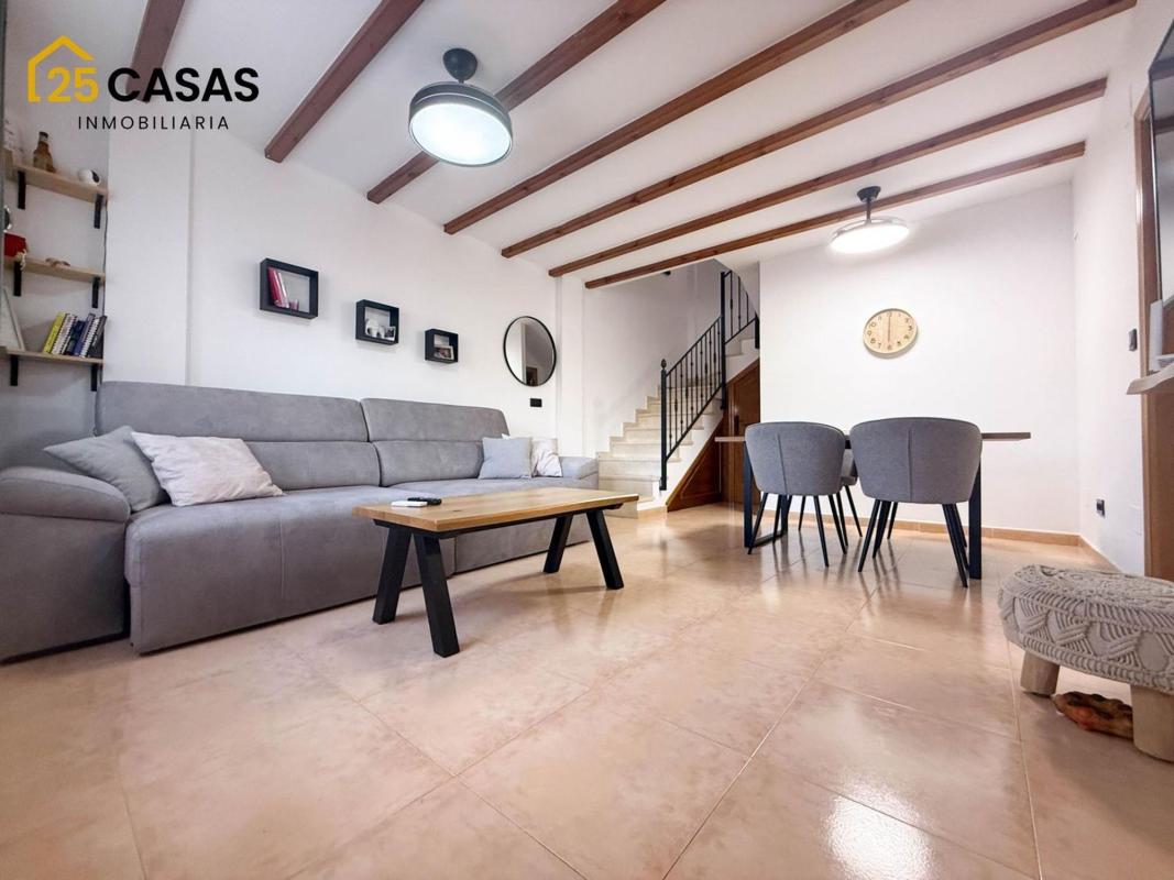 Недвижимость на продажу и в аренду в Испании photo 4