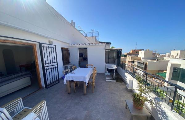 Sprzedaż mieszkania w Piso en Calle de Tomàs Ortuño, Centro Urbano, Benidorm, Benidorm
 photo 1