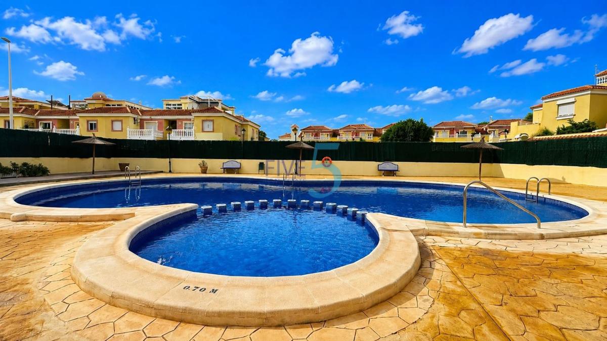 Venta de piso en Piso en La Regia, Orihuela, Orihuela
 photo 2