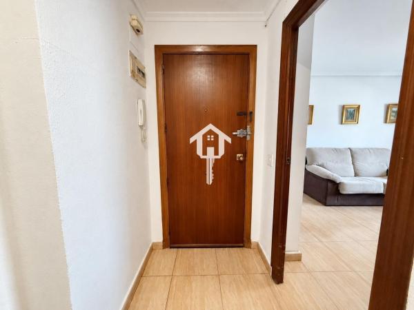 Квартира на продажу на Piso en Calle Cefeo, La Florida Portazgo, Alicante / Alacant, Аликанте / Алакант thumbnail 2
