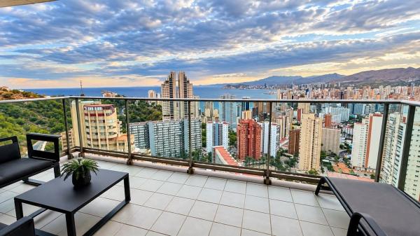 Sprzedaż mieszkania w Piso en Calle de Viena, 8, Zona Sierra Helada, Benidorm, Benidorm
 photo 4