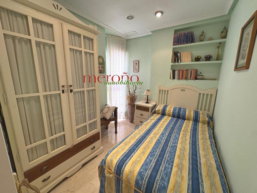 Venta de piso en Piso en Raval de Santa Teresa-El Asilo, Elche / Elx, Elche / Elx
 photo 3