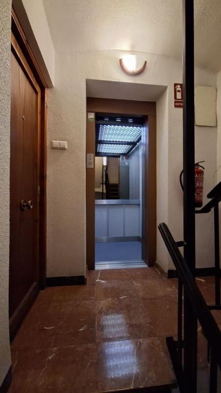 Sale of apartment in Piso en Calle Doctor Caro, 1 º, Pont Nou-Corazón de Jesús, Elche / Elx, Elche / Elx
photo 2
