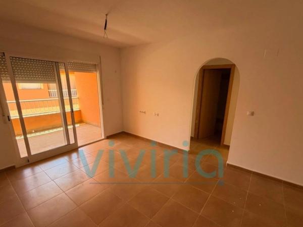 Venta de piso en Piso en Avenida Principes de Asturias, Daya Vieja, Daya Vieja
photo 1