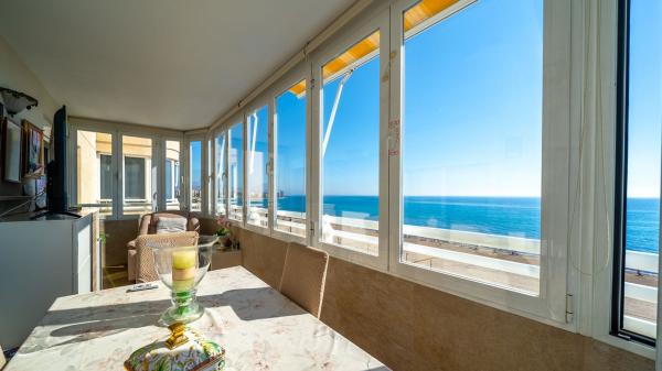 Sale of flat in Piso en Avenida Jaime I el Conquistador, Playa Muchavista, El Campello, El Campello
 photo 2