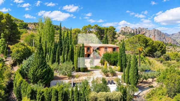 Casa o chalet independiente en Lugar Diseminados, Guadalest thumbnail 2