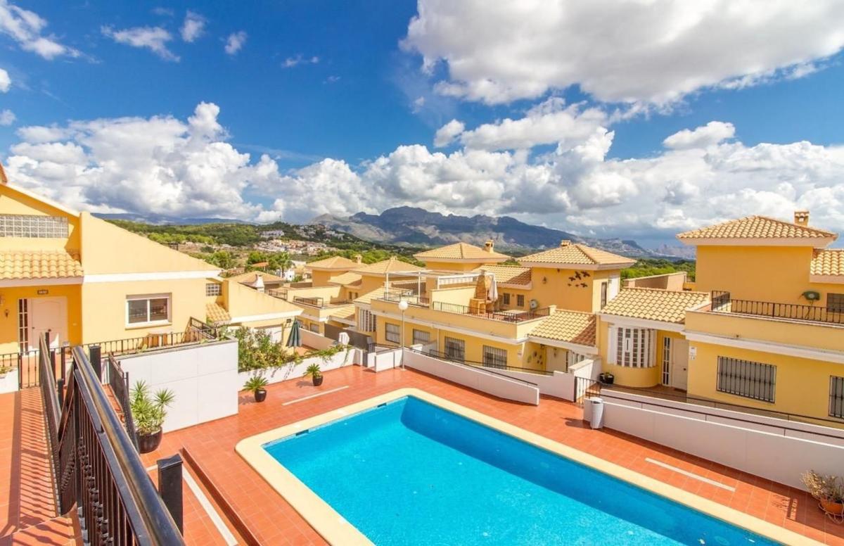 Properties for sale and rent in Spain photo 3