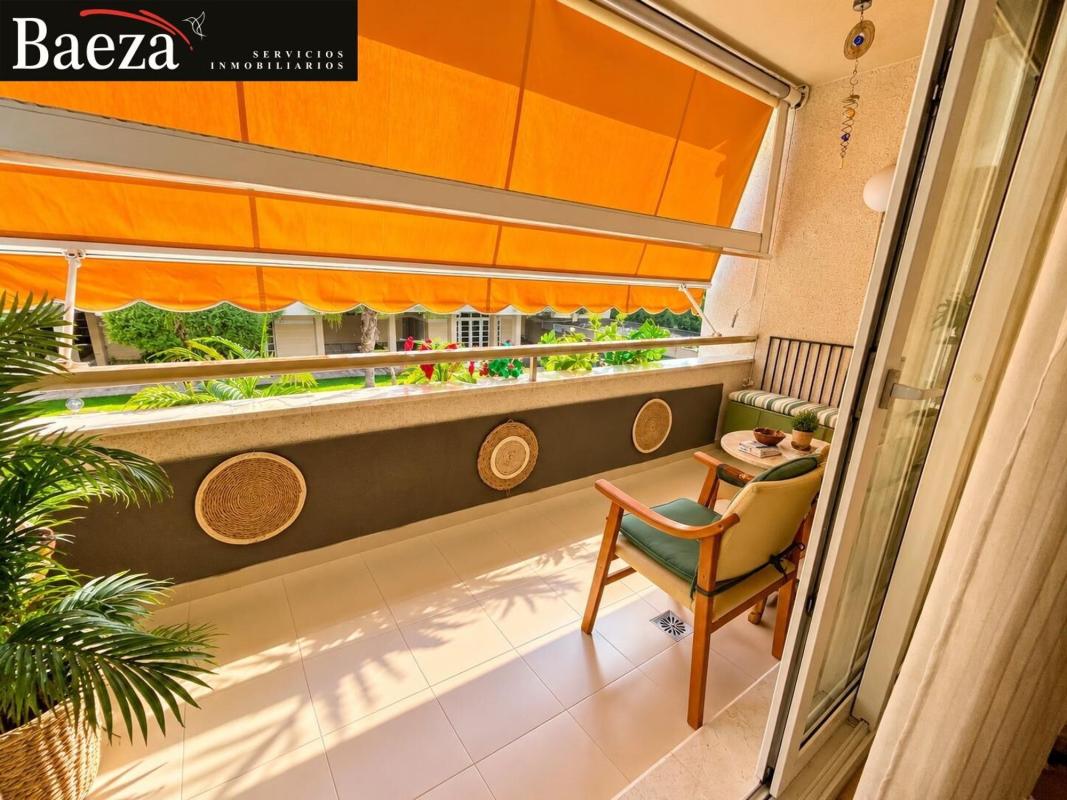 Продажа квартиры на Piso en Centro, San Juan de Alicante, Сан-Хуан-де-Аликанте
photo 2