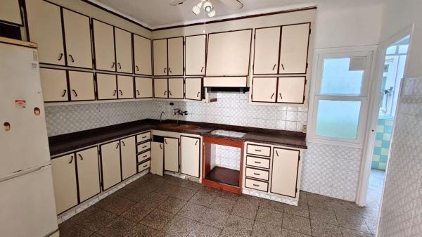 Продажа квартиры на Piso en Carrús Este, Elche / Elx, Эльче / Эльх
thumbnail 2