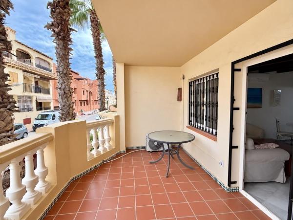 Sale of flat in Piso en Zona los Frutales, Torrevieja, Torrevieja
thumbnail 2