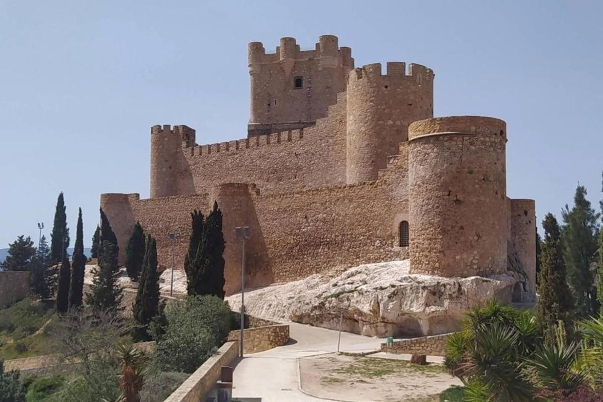 Terreno en venta en Villena, Alicante photo 5