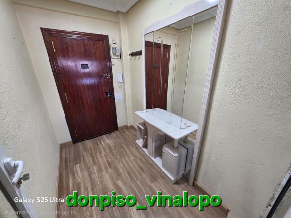 Sale of flat in Piso en Plaza de Toros - Avenida Chapí - Trinquete, Elda, Elda
 photo 2