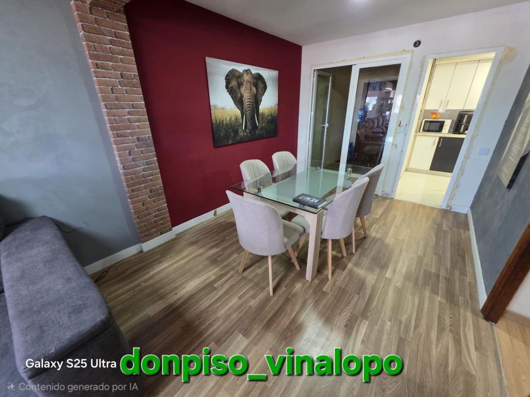 Venta de piso en Piso en Plaza de Toros - Avenida Chapí - Trinquete, Elda, Elda
photo 4