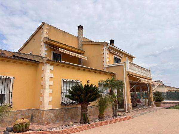 Casa o chalet independiente en La Hoya-Daimes-El Derramador, Elche / Elx photo 1