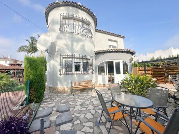 Chalet independiente en venta en Casa o chalet en Els Poblets, Els Poblets
 photo 2