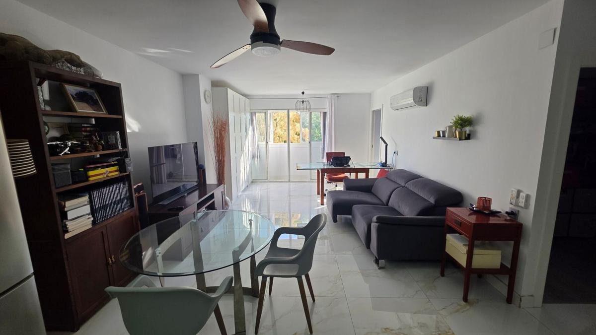 Продажа квартиры на Piso en Calle de D. Carmelo Dávila, 1, Centro, San Juan de Alicante, Сан-Хуан-де-Аликанте
photo 2