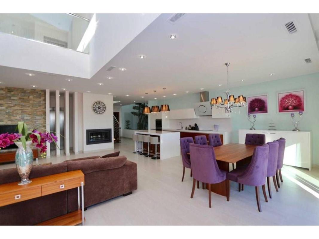 Properties for sale and rent in Spain photo 3
