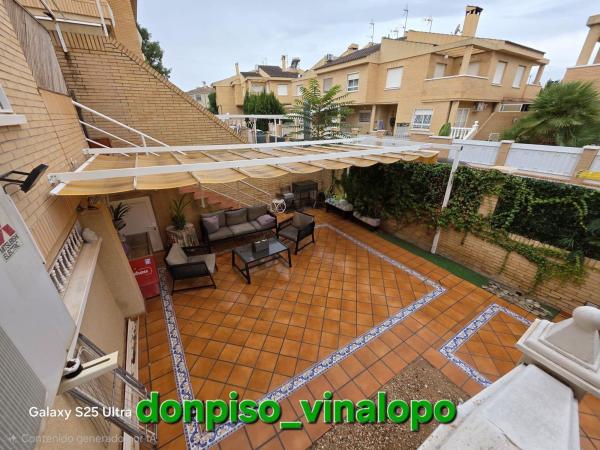 Chalet adosado en Club de Campo, Elda photo 1