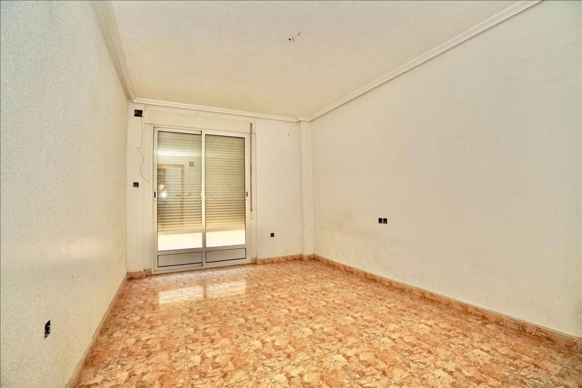Sale of apartment in Piso en Calle Jorge Juan, 17, Catral, Catral
 photo 4