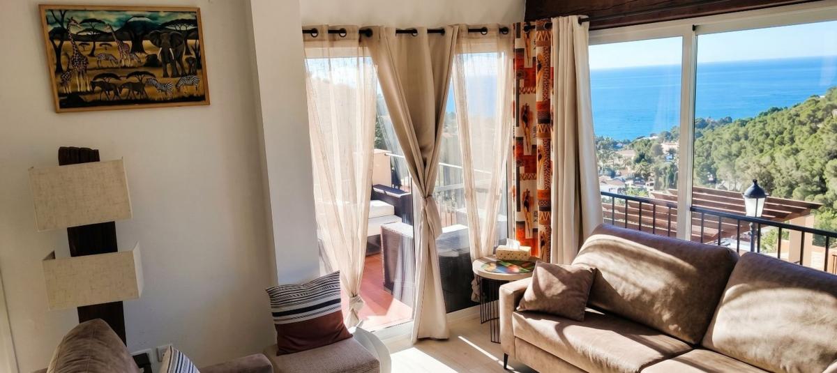 Properties for sale and rent in Spain photo 3