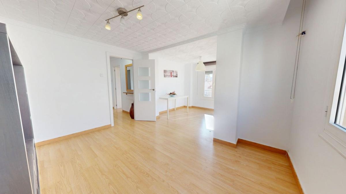 Sale of apartment in Piso en Donoso Cortes, Plaza Castelar - Mercado Central, Elda, Elda
 photo 4