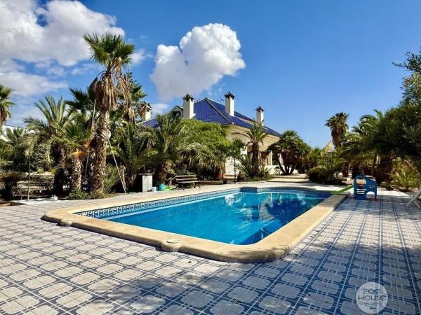 Casa o chalet independiente en Algoda-Matola-Llano de San José, Elche / Elx photo 1
