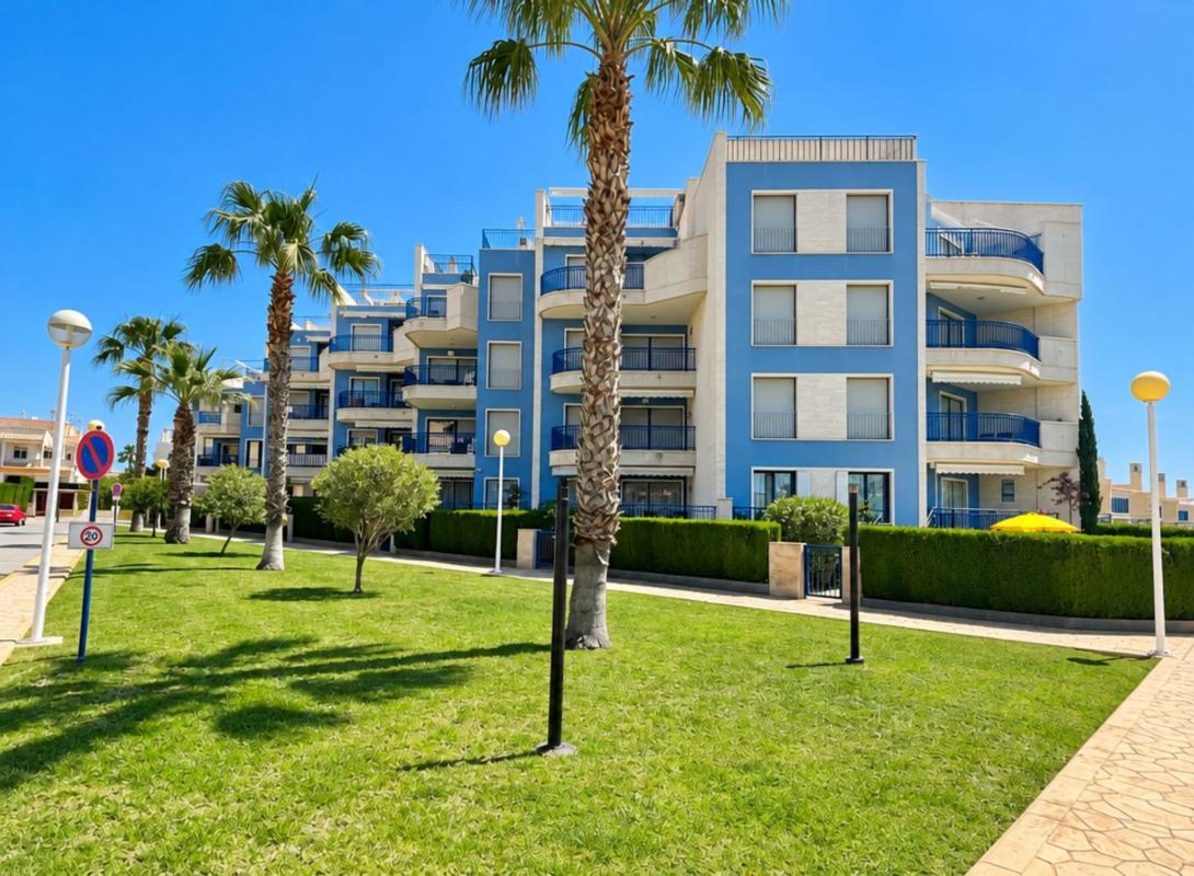 Venta de piso en Piso en Aguamarina, Orihuela, Orihuela
photo 4