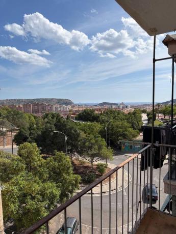Sale of flat in Piso en Colonia Requena - Virgen del Carmen, Alicante / Alacant, Alicante
thumbnail 2
