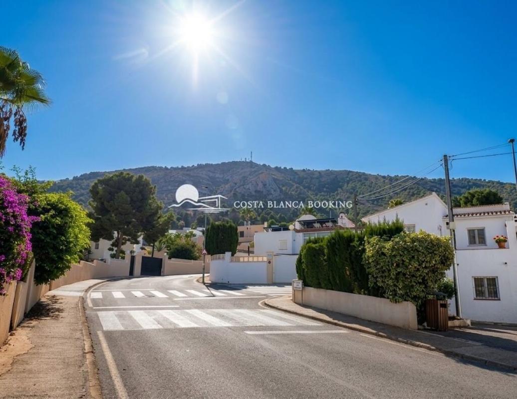 Properties for sale and rent in Spain photo 3