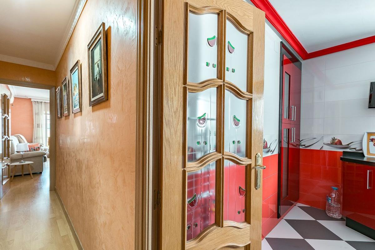 Продажа квартиры на Piso en Arnedo, Pueblo Poniente, Benidorm, Бенидорм
photo 5