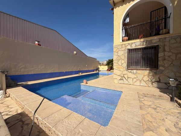 Chalet pareado en Callosa d'En Sarria photo 3