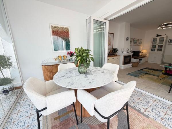 Chalet independiente en venta en Casa o chalet en Villamartín, Orihuela, Orihuela
 photo 4
