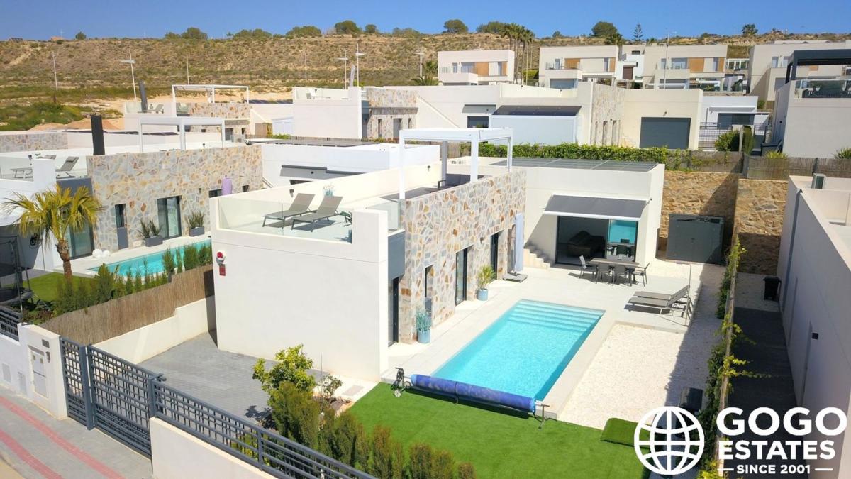 Venta de chalet independiente en Casa o chalet en Algorfa, Algorfa
photo 2