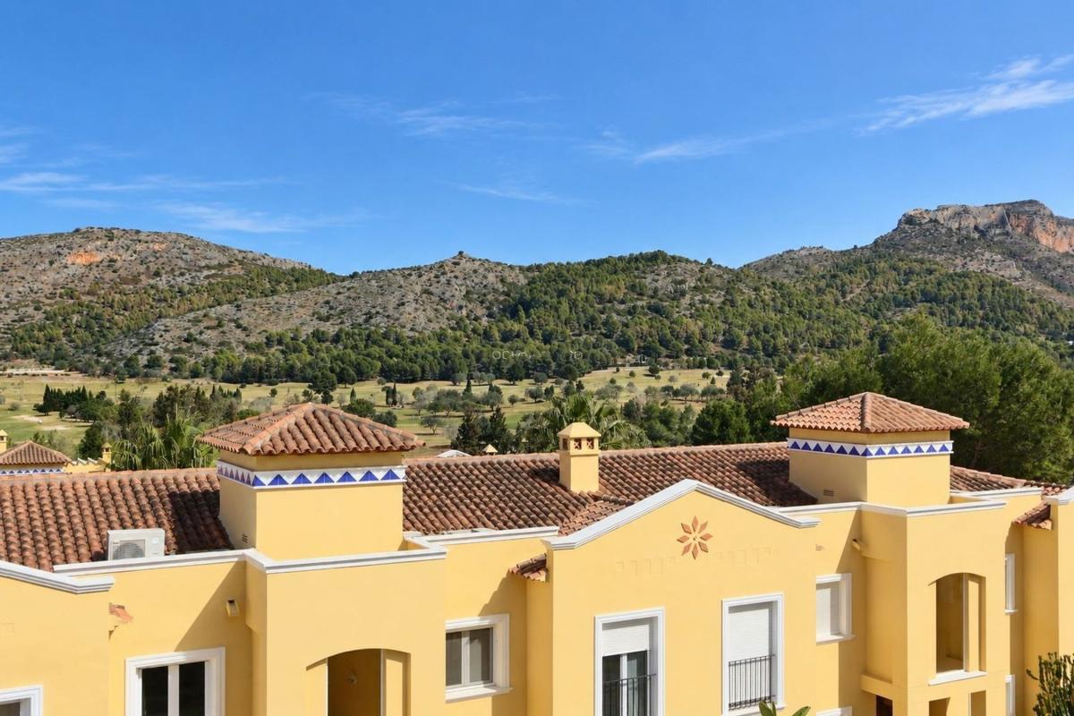 Propiedades en venta y alquiler en España photo 2