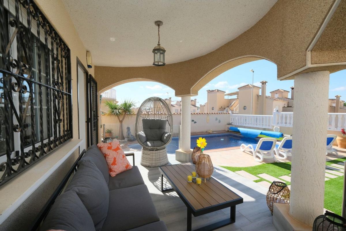 Venta de chalet independiente en Casa o chalet en Las Filipinas, Orihuela, Orihuela
 photo 3