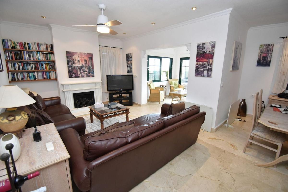 Venta de chalet independiente en Casa o chalet en Villamartín, Orihuela, Orihuela
 photo 4