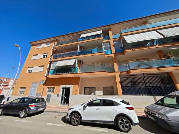 Sale of flat in Piso en Pintor Velazquez, 5, Sax, Sax
 photo 1