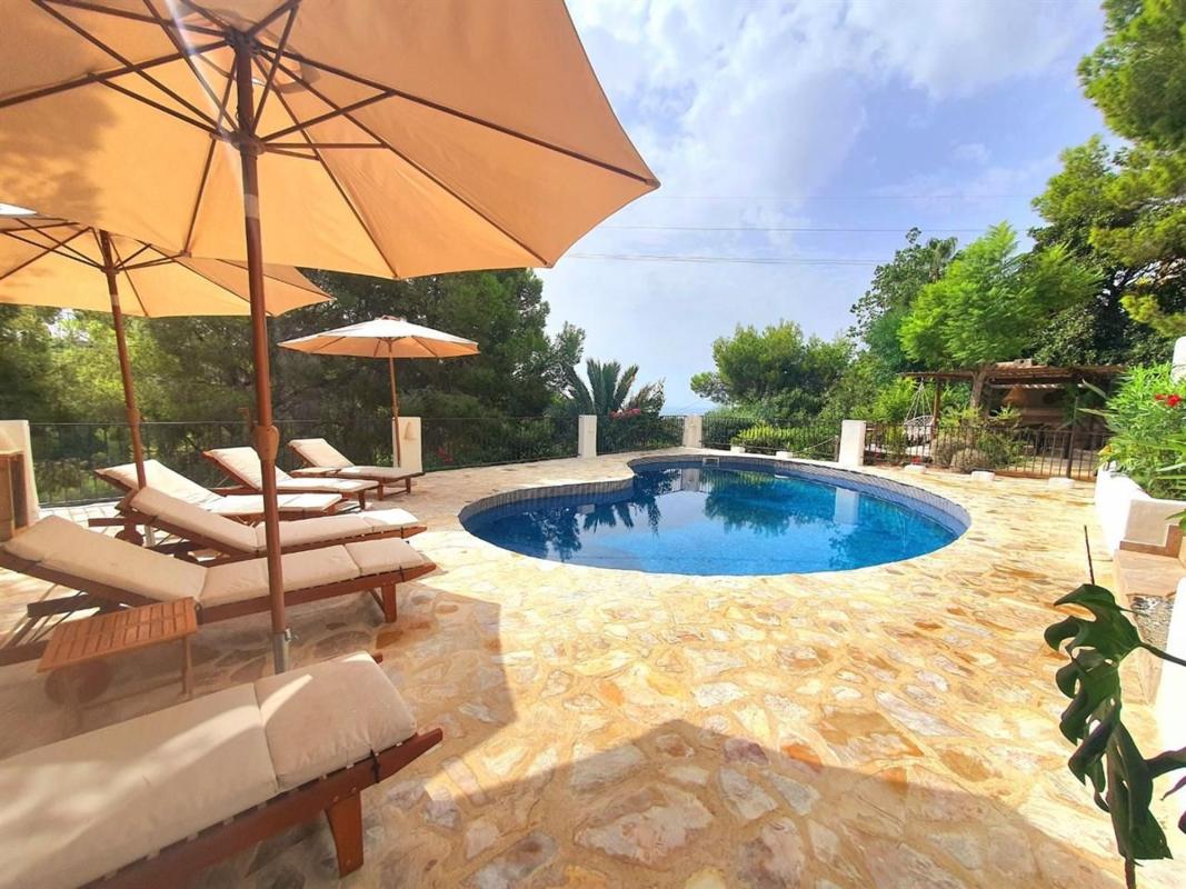 Properties for sale and rent in Spain photo 5