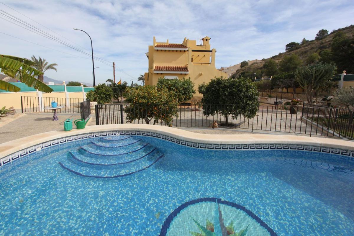 Properties for sale and rent in Spain photo 2