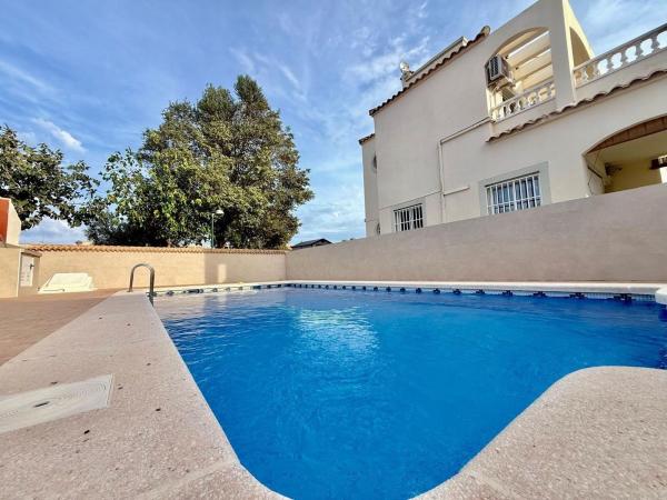 Casa o chalet independiente en Calle Ciudad de Castellón, El Mojón, Pilar de la Horadada photo 4