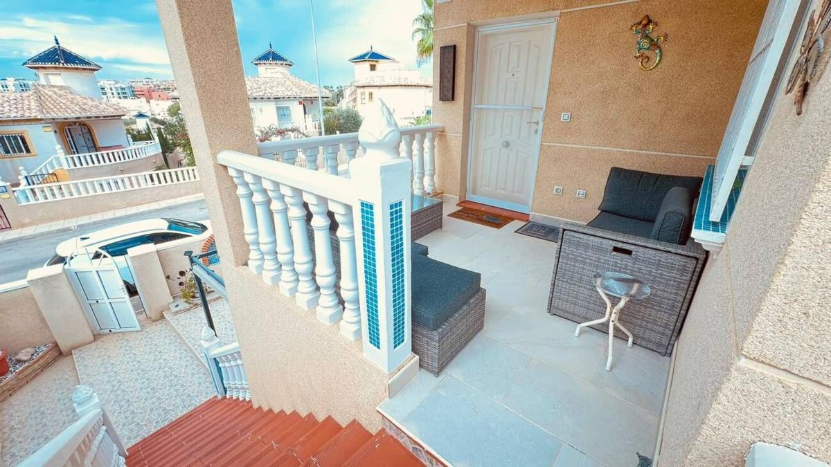 Продажа отдельного шале в  Casa o chalet en Calle Chile, 27, Las Filipinas, Orihuela, Ориуэла photo 5