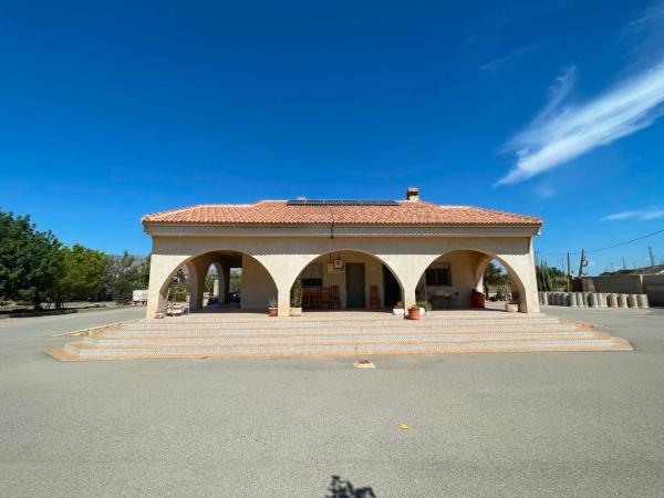 Independent chalet for sale in Casa o chalet en Crevillente, Crevillente
 photo 1