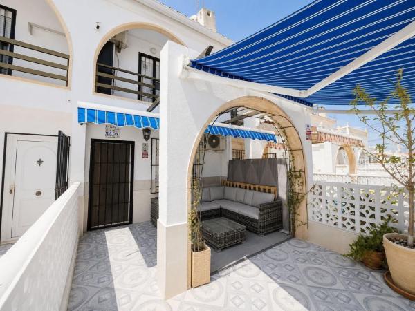 Casa o chalet independiente en La Siesta - El Salado - Torreta, Torrevieja thumbnail 2