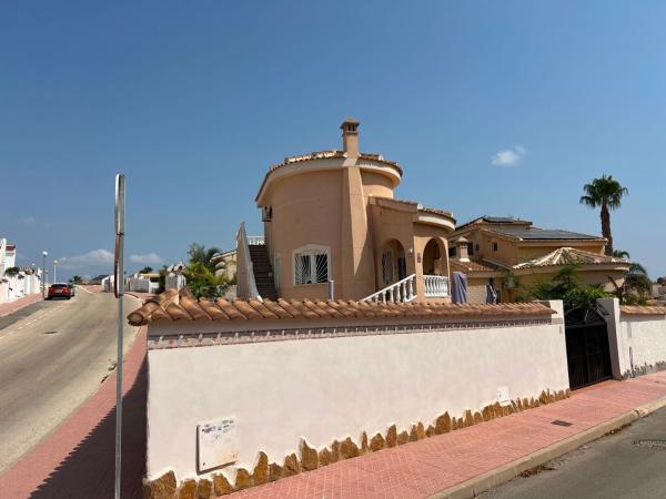Chalet independiente en venta en Casa o chalet en Avenida de la Costa Blanca, Centro de la Ciudad Quesada, Rojales, Rojales
thumbnail 2